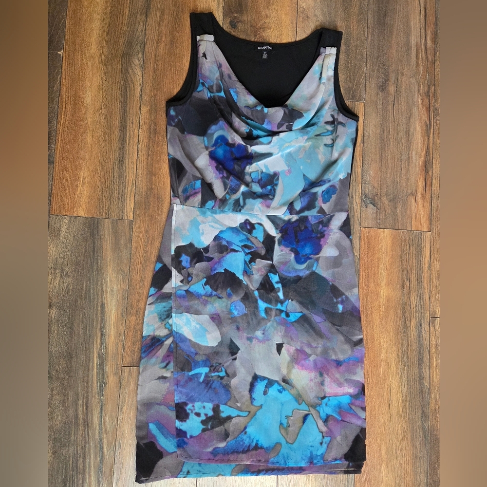 Le Chateau Abstract Mini Dress